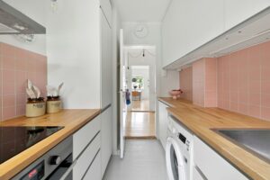 Modern kitchen renovation completed in Pretoria by Xtreme Home Renovations